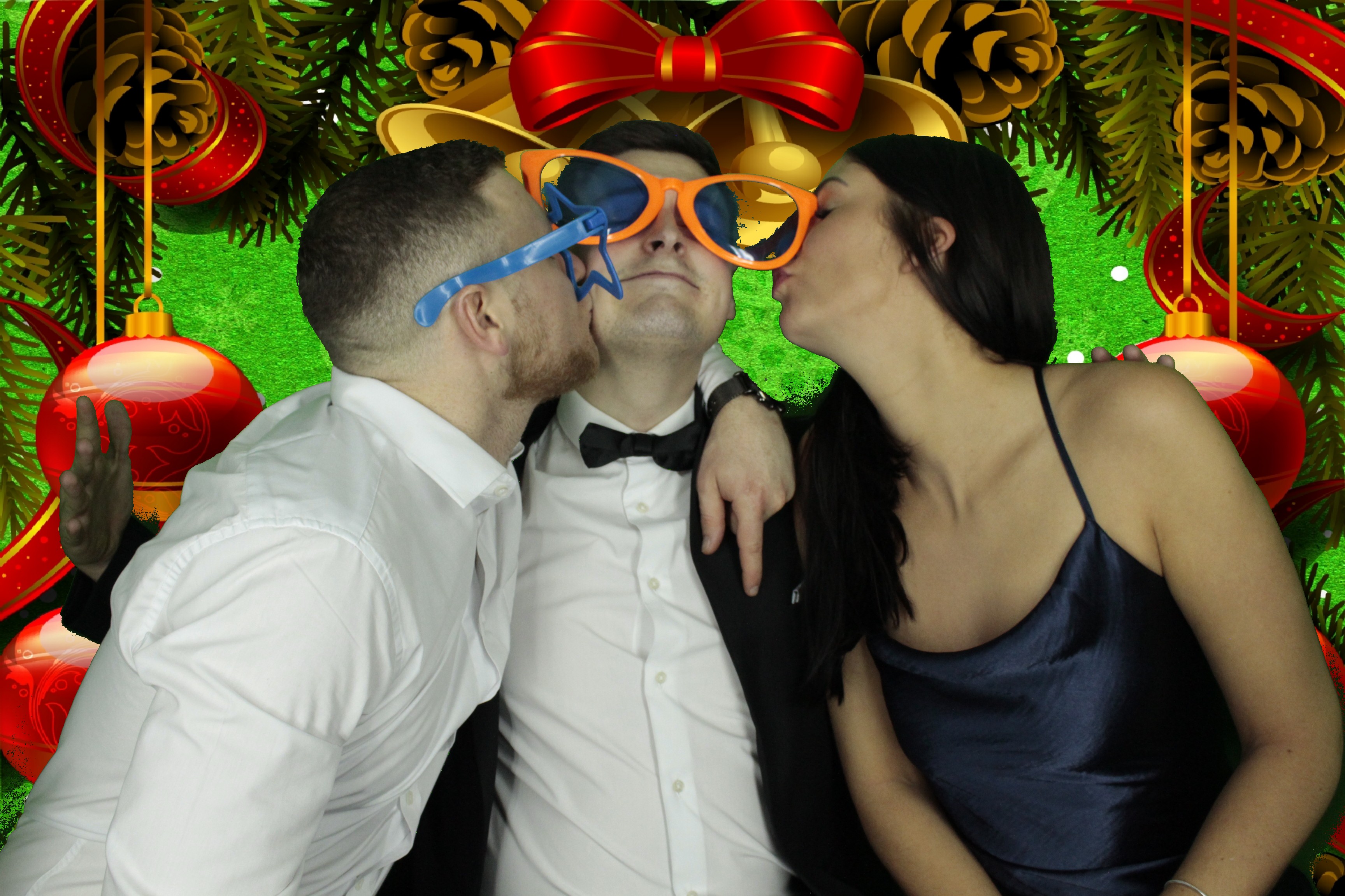 Staffing 360 Solutions Christmas Party | View more photos from the event at gallery.myphotoboothexperience.co.uk/u/MyPhotoBoothExperienceLtd/Staffing-360-Solutions-Christmas-Party-0